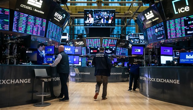 بيانات مارس تربك الأسواق: إعادة تسعير لمسار الفائدة الأمريكية