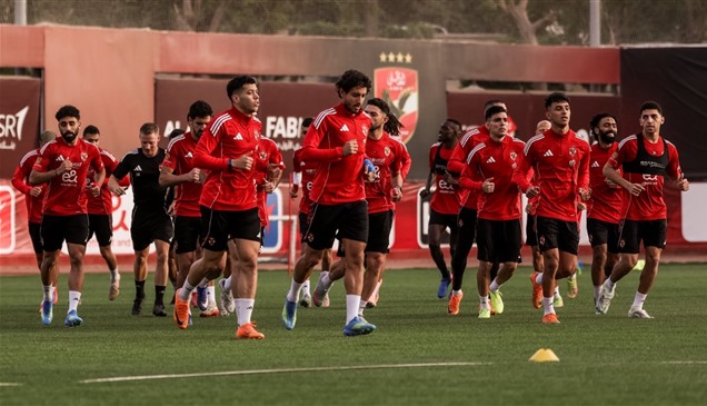 الأهلي المصري يتظلم ضد إيقاف لاعبيه ويطالب بإلغاء العقوبات
