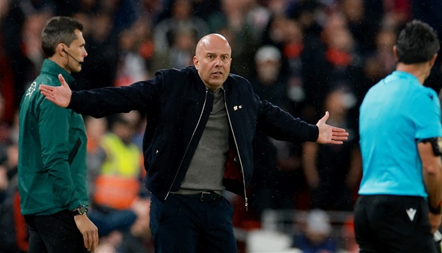 ليفربول يواجه حقيقة "التراجع" ويبدأ حملة البناء