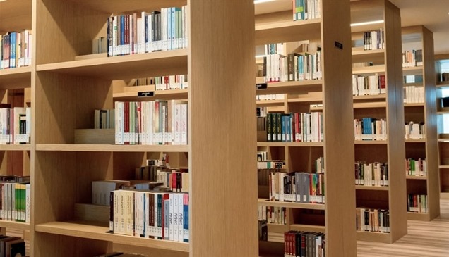 بين الفخامة والحداثة.. 10 مكتبات في الإمارات هي "جنة" لعشاق الهدوء والقراءة