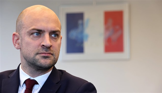 باريس: الهجوم على قوات حفظ السلام في لبنان "جريمة حرب"