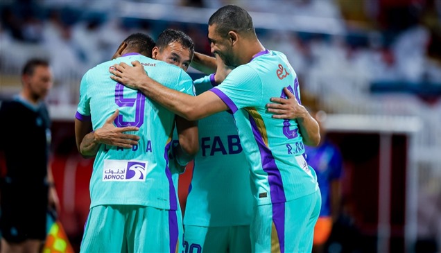 العين يضع قدماً في منصة التتويج و3 مباريات على ختام الدوري
