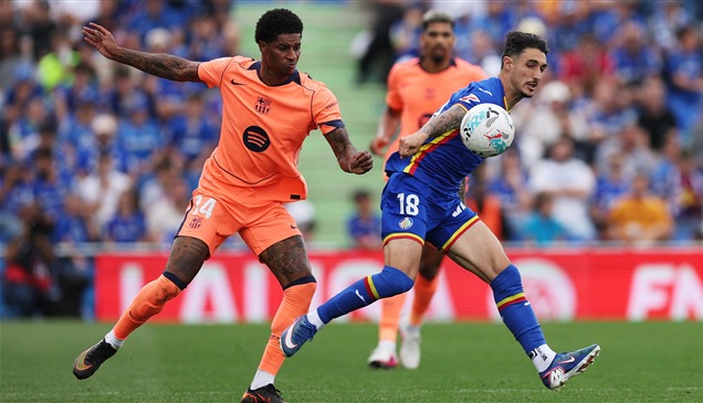 برشلونة يهزم خيتافي ويبتعد بـ11 نقطة عن الريال