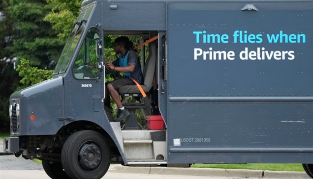 "أمازون" ترفع رسوم الشحن.. أزمة الوقود تضرب التجارة الرقمية