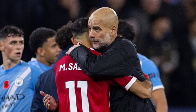 غوارديولا يودع صلاح: "أسطورة حقيقية".. ويرفض الحديث عن رحيل رودري