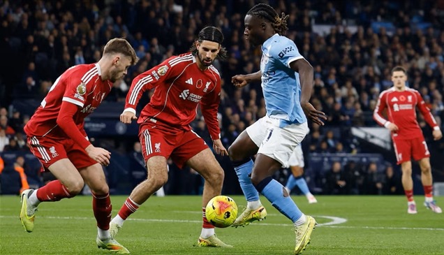 أبرز المباريات العربية والعالمية اليوم السبت