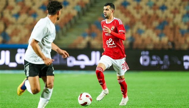 الأهلي يتعادل مع سيراميكا ويبتعد عن الصدارة