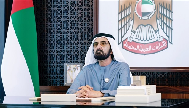 محمد بن راشد: "لنرفع العلم شامخاً فوق كل بيت ومبنى"